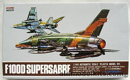 Arii 1/144 F-100D Super Sabre, A396-100 plastic model kit